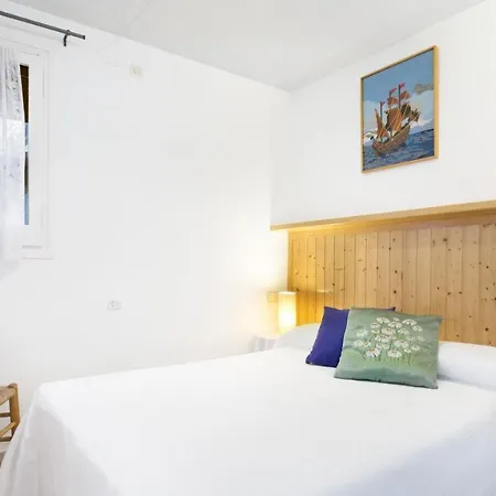 Clip H-3 - Apartment *